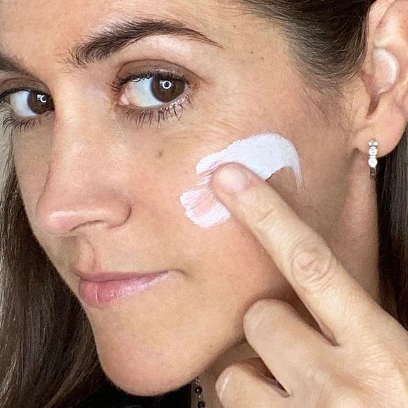 $13❤️🔥 Clinique Smart SPF15 Custom Repair Moisturizer Dry Combination 🪞 NEW - Picture 3 of 7